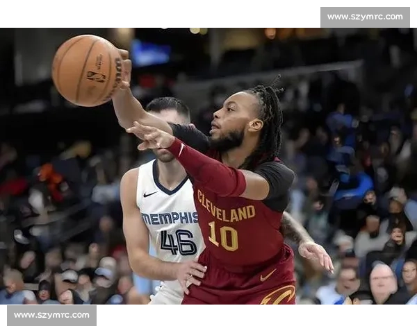 骑士对阵灰熊全场比赛录像回放攻防亮点与关键时刻解析精彩瞬间